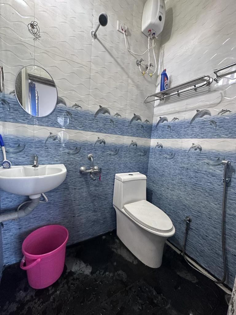 Sandy 4 Bhk Homestay - Only Adults Allowed أوتي المظهر الخارجي الصورة