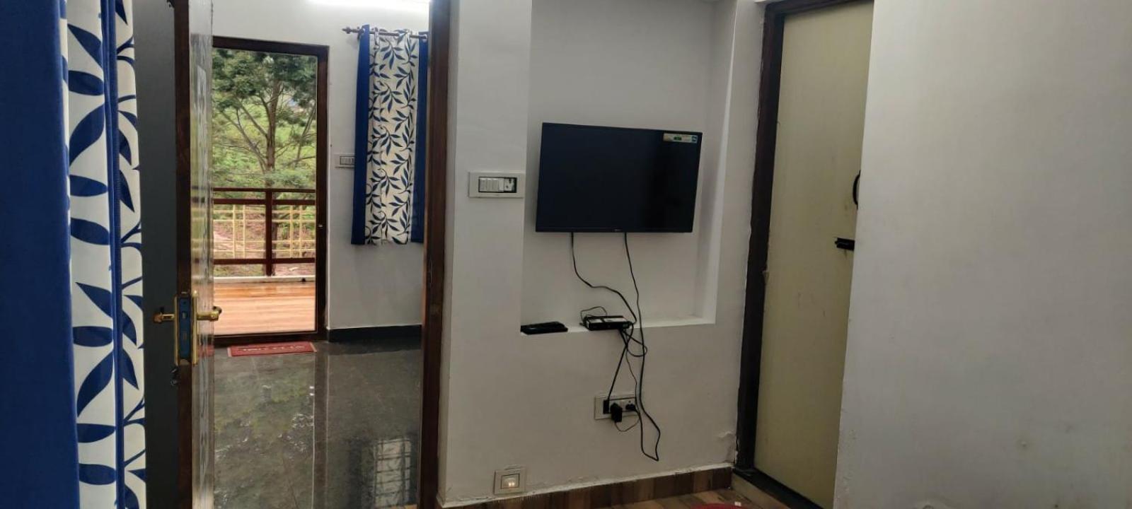 Sandy 4 Bhk Homestay - Only Adults Allowed أوتي المظهر الخارجي الصورة